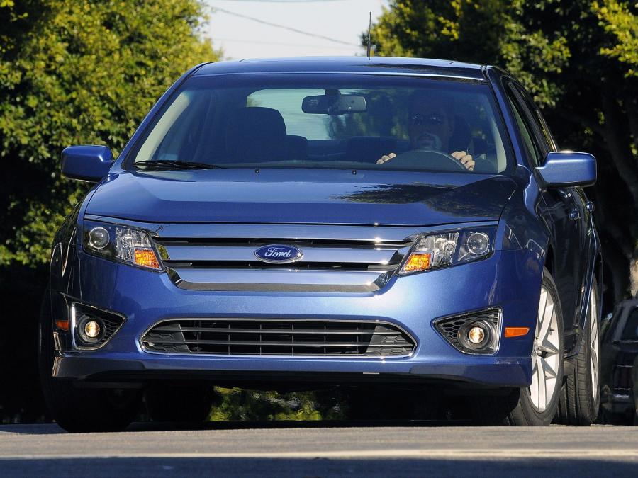  Ford Fusion Sport 2009 года  (фото 30 из 49)